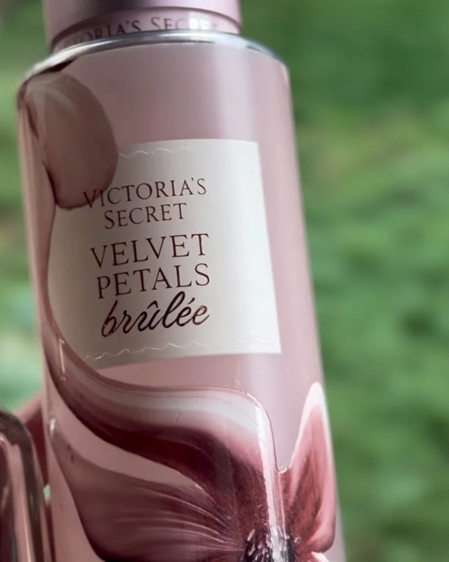 Victoria's Secret Body Mist Velvet Petals